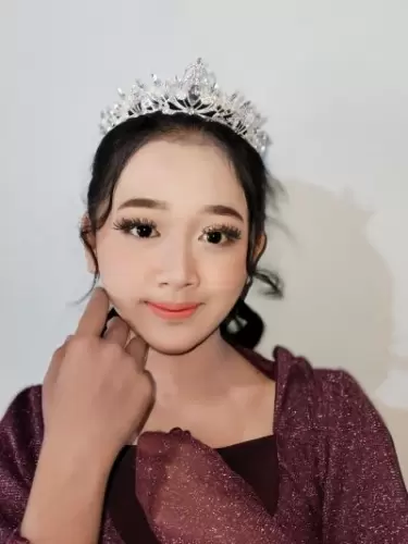 Hijab styling